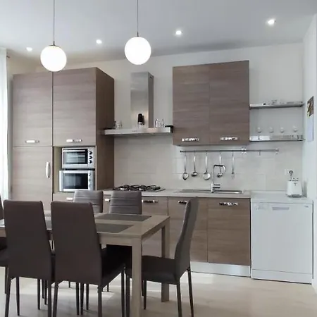 Apartment Maya Anzio